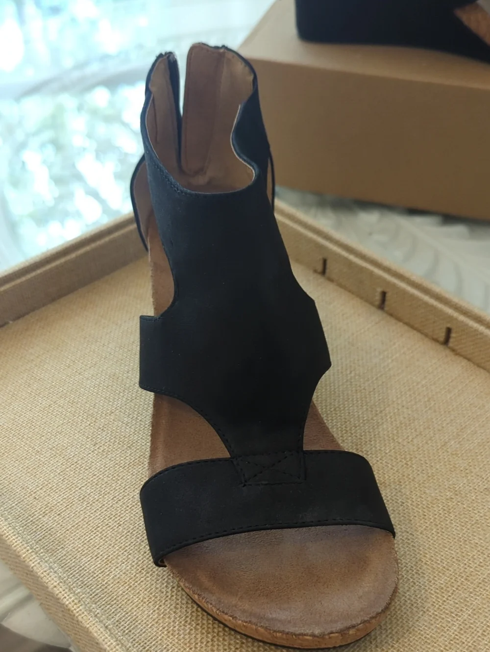 Adrienne Vittadini Black Tricia  Wedge Sandals Back Zip Cork Plataform 6.5